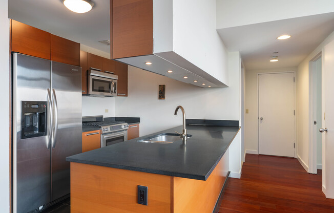 1 bed, 1 bath, 803 sqft, $3,800, Unit 22C