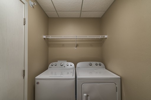 1 bed, 1 bath, 693 sqft, $1,060, Unit 101