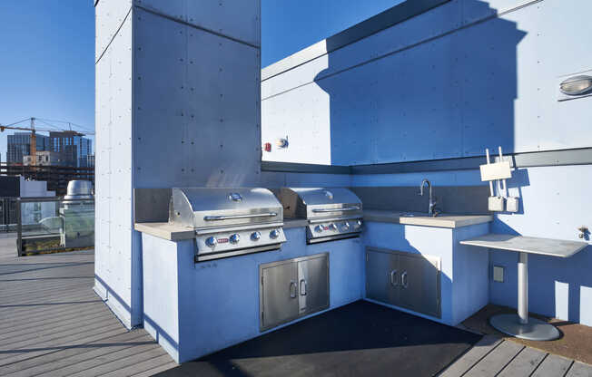 Rooftop Lounge with Grilling Area