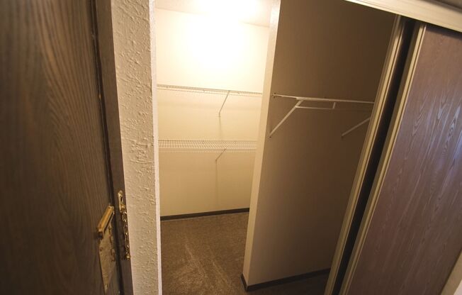 1 bed, 1 bath, 780 sqft, $1,231, Unit 403