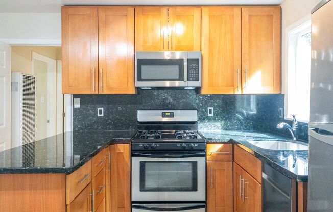 2 beds, 1 bath, $2,695, Unit #1