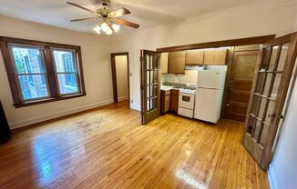Studio, 1 bath, 400 sqft, $1,445, Unit 233-208