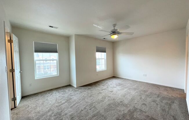 2 beds, 2.5 baths, $1,700