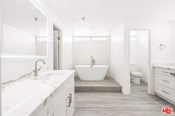 4 beds, 4 baths, 3,714 sqft, $12,950, Unit 1501