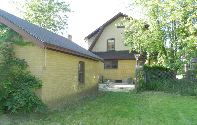 3 bedroom home in Rockford