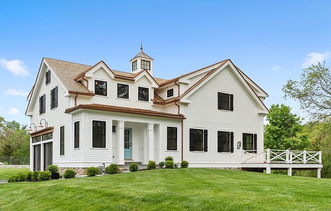 24 MCCALLAR LN