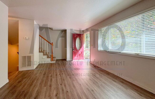 521/523 E 11th Avenue Duplex