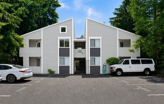 12607 NE 119th St