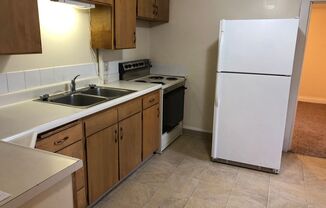 3 beds, 1 bath, $1,095