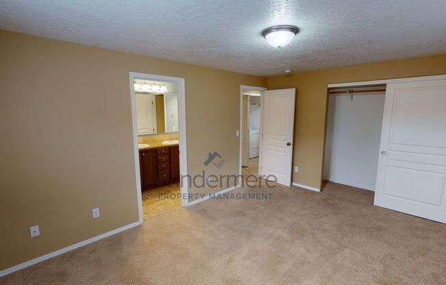 1233 SW Carver, College Place WA 99324