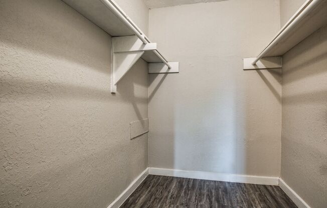 1 bed, 1 bath, 560 sqft, $950, Unit 3