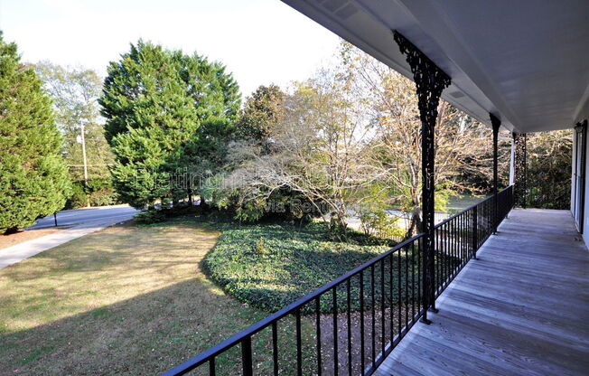5614 CHAMBLEE DUNWOODY RD