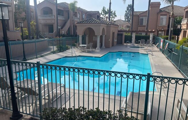 3 beds, 2 baths, $3,350, Unit UNIT 81