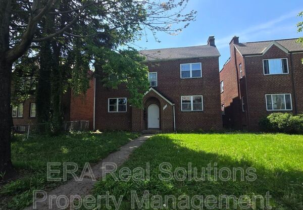 987 LILLEY AVE
