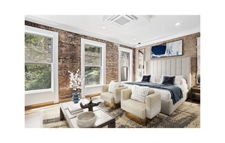 330 W 46 ST