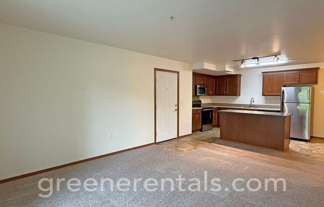 2 beds, 2 baths, 1,050 sqft, $1,725, Unit 1419-201