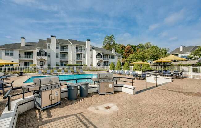 Grilling Area next to Pool at Middletown Ridge Apartments, Middletown, 06457