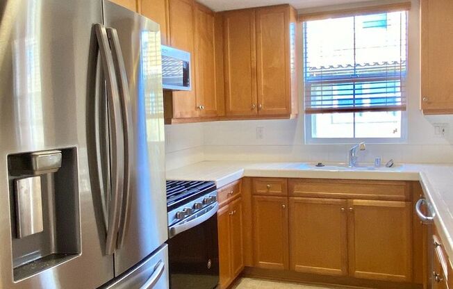 2 beds, 2.5 baths, $2,750