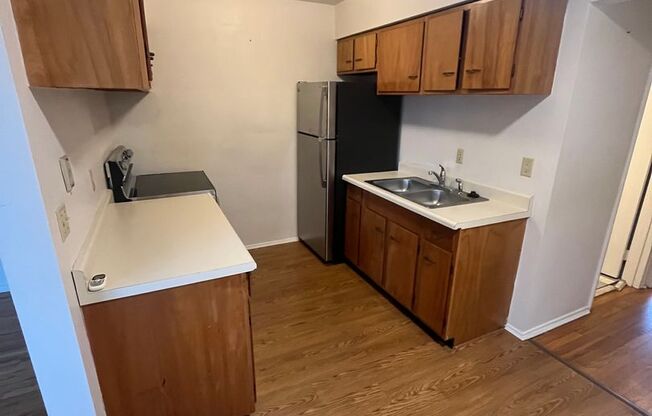 1 bed, 1 bath, $950, Unit 1