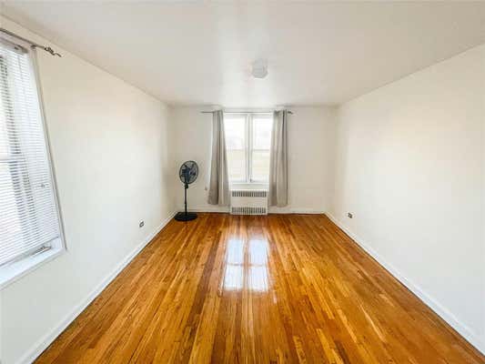 1 bed, 1 bath, 740 sqft, $2,300, Unit 7S