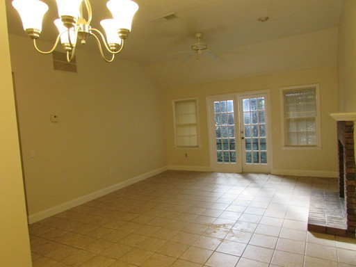 3 beds, 2 baths, $1,875