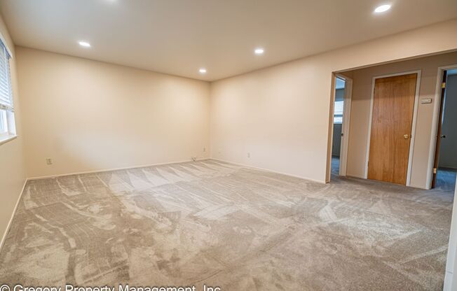 1238 Regent
