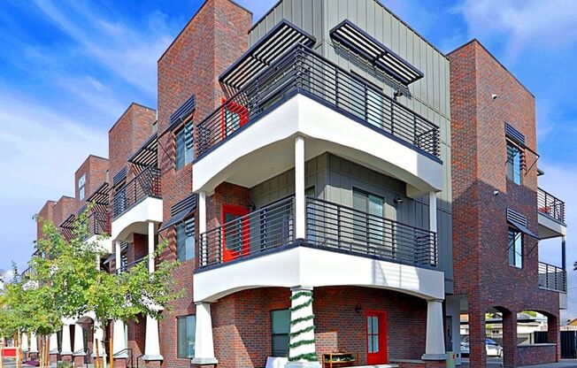 Charming Furnished One Bedroom in Downtown Phoenix