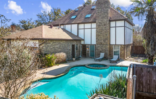 1429 BAFFIN BAY DR