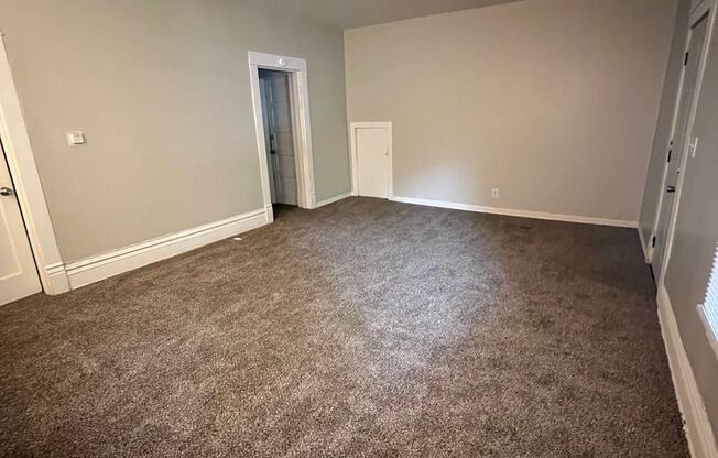 Duplex at 711 SW Buchanan St