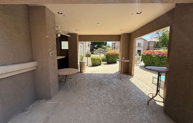 2 beds, 1 bath, $1,395, Unit # 2029