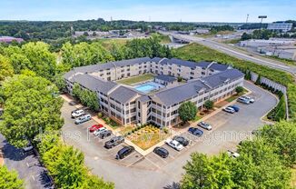 307 K COUNTRY CLUB DR NE