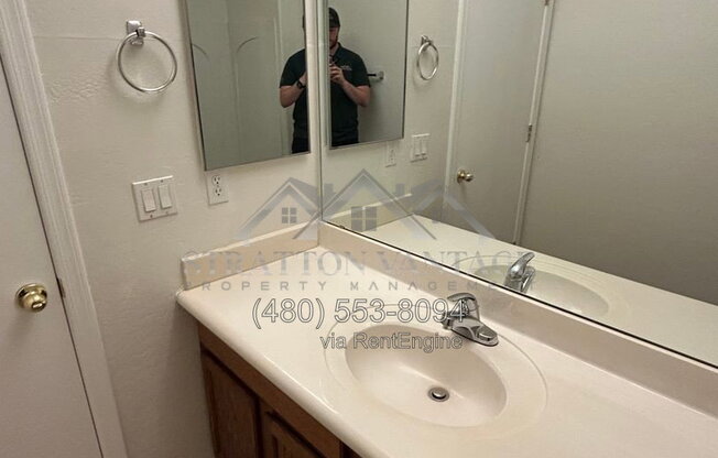 3 beds, 2.5 baths, 2,156 sqft, $2,200