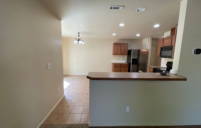 3 beds, 2.5 baths, $1,995