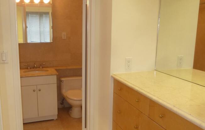 Studio, 1 bath, 620 sqft, $3,250, Unit 10K