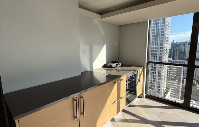 1 bed, 1 bath, 829 sqft, $2,487, Unit 3602