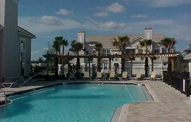 The Villas Condominiums  2/2 AVAILALBE NOW!