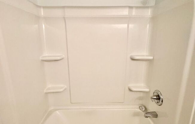 1 bed, 1 bath, 750 sqft, $1,145, Unit 604