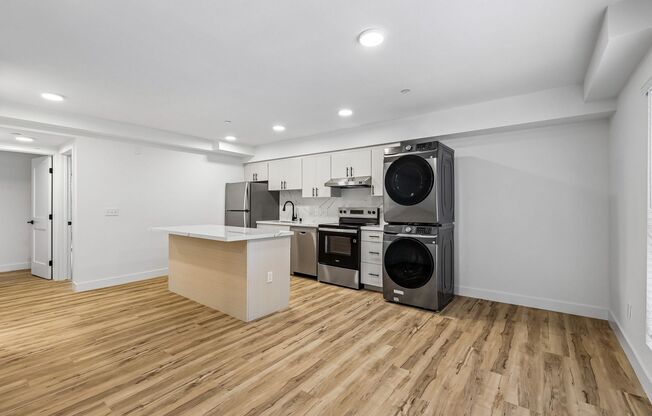 2 beds, 2 baths, 824 sqft, $3,795, Unit 2330-201