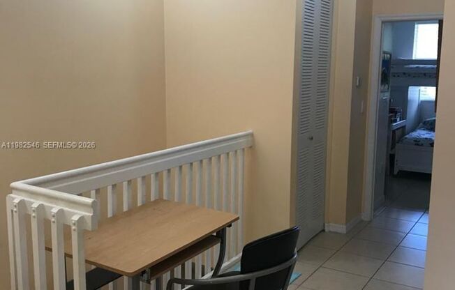 2142 SIENA WAY HOLLYWOOD, FL 33021