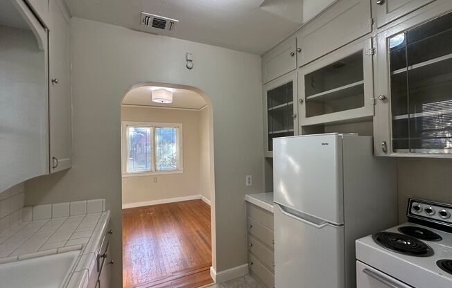 1 bed, 1 bath, $1,875, Unit 3935