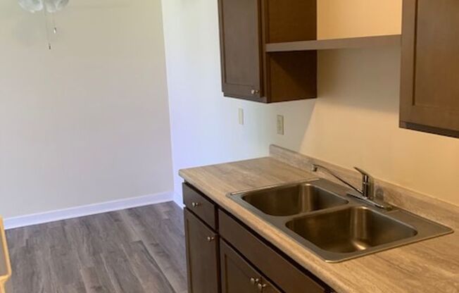 1 bed, 1 bath, 750 sqft, $1,095, Unit 306