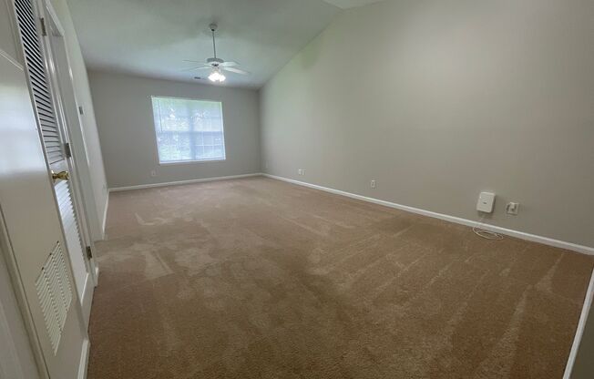 1 bed, 1 bath, 765 sqft, $1,125, Unit 2748-9