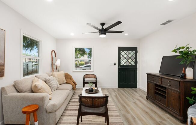 2 bedrooms 1 bath home in San Diego-Imperial Beach.