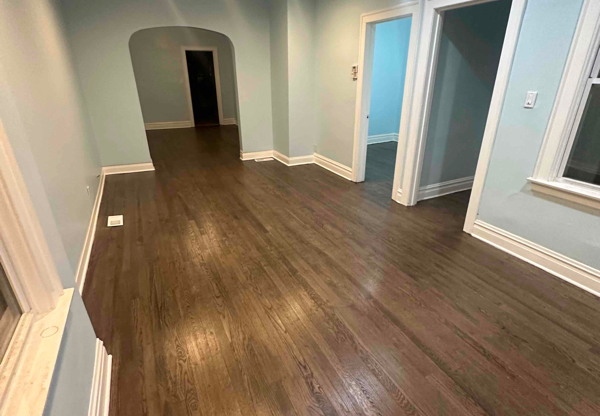 913 W 86 ST