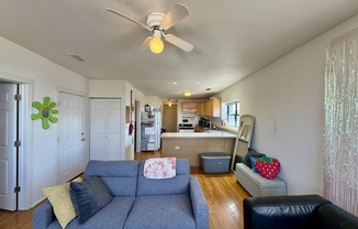 1825 West North Ave.