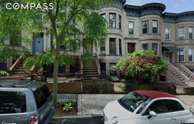 538 44 ST