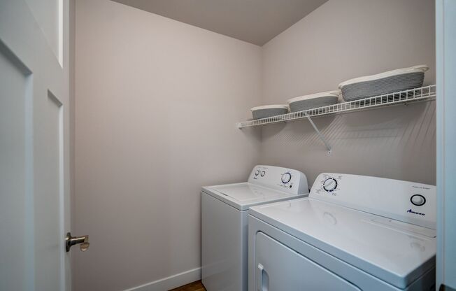 3 beds, 2.5 baths, 1,480 sqft, $3,140, Unit 2667-101