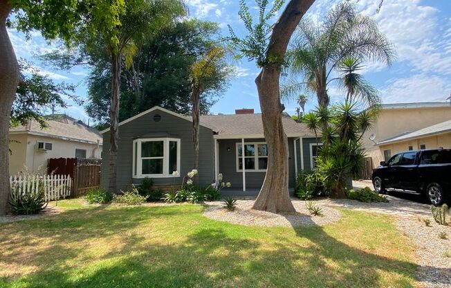 3B2B House in Toluca Lake/NoHo