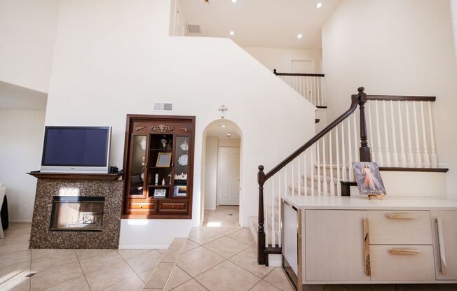 Beautiful All Remodeled 4 Bedroom Estate!