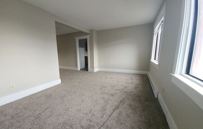 2 beds, 1 bath, 665 sqft, $1,400, Unit 309